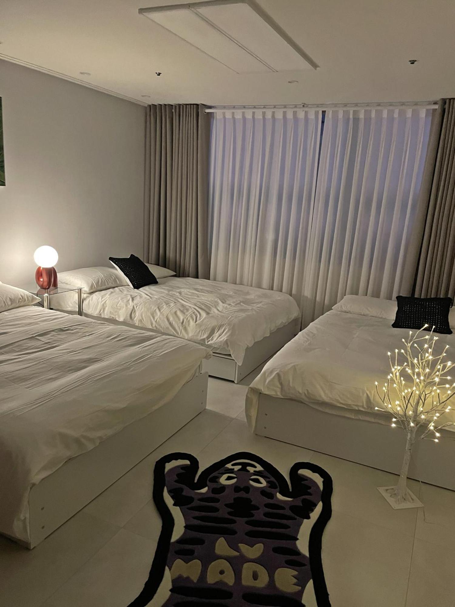 New Open Hongdae Tiger House アパート