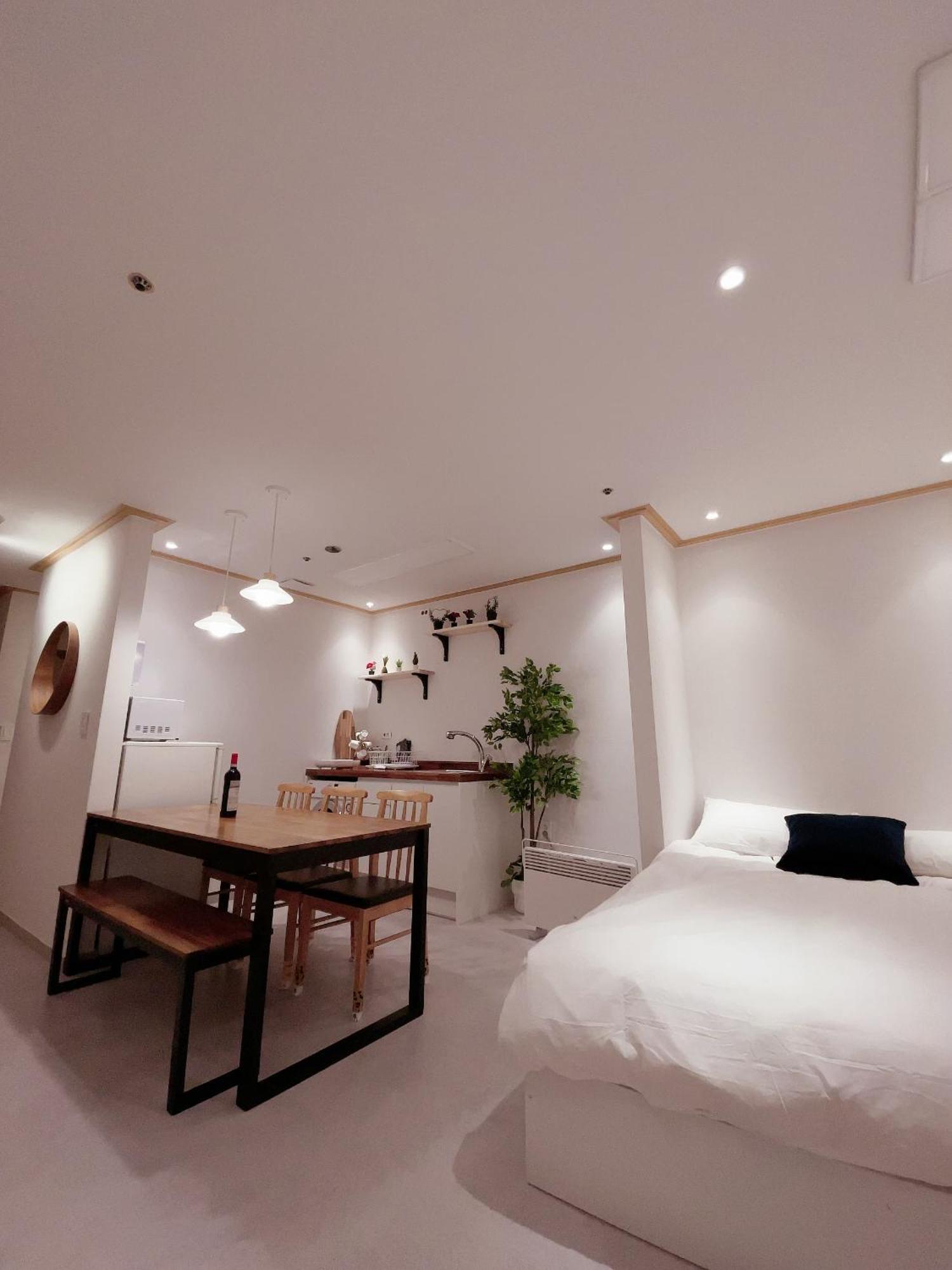 アパート New Open Hongdae Tiger House ソウル特別市
