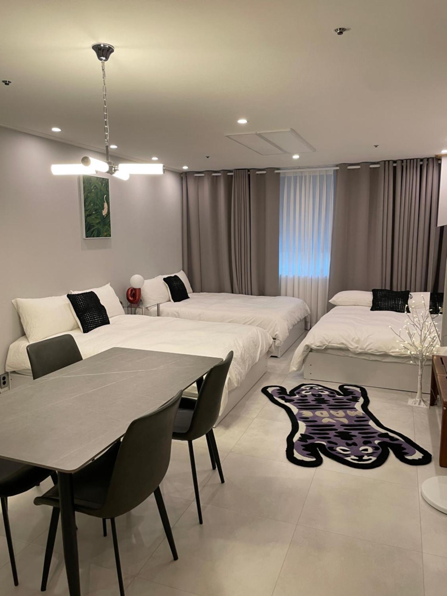New Open Hongdae Tiger House アパート *