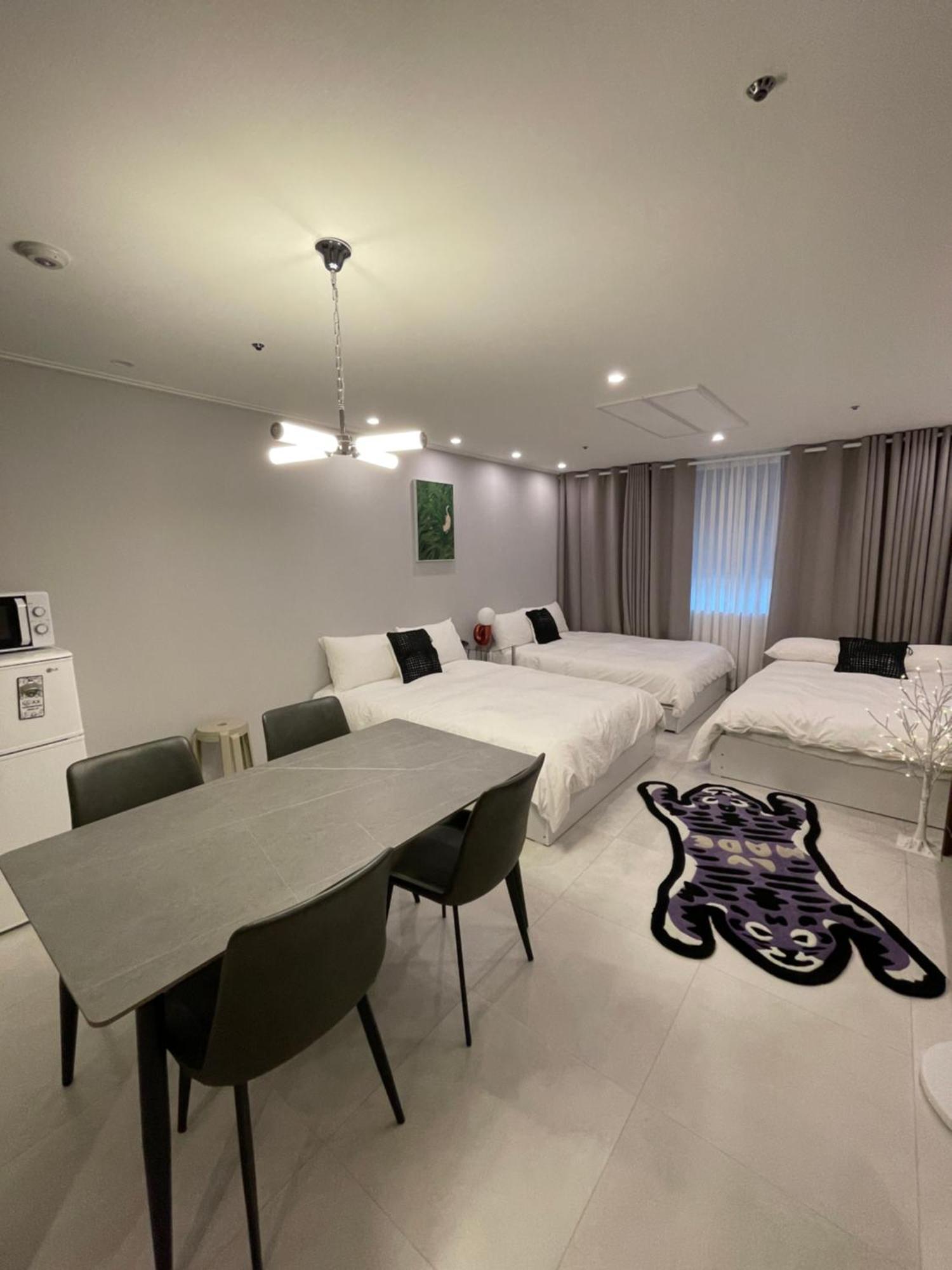 アパート New Open Hongdae Tiger House ソウル特別市